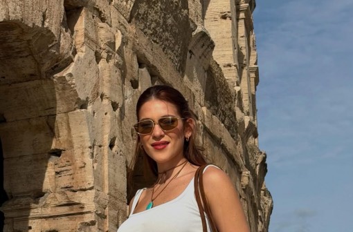Ana Clara abre álbum de fotos de férias em Roma