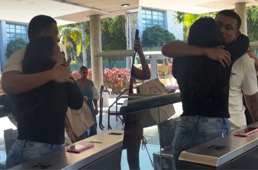 Chaiany e Xamã se encontram no Estúdios Globo