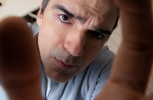 Que horas começa o BBB 26 hoje, terça-feira (10)?