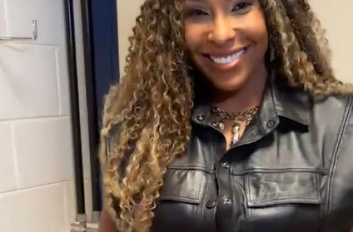 Sol Vega revela vontade de fazer papel de vilã na TV