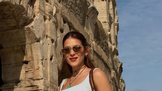 Ana Clara abre álbum de fotos de férias em Roma
