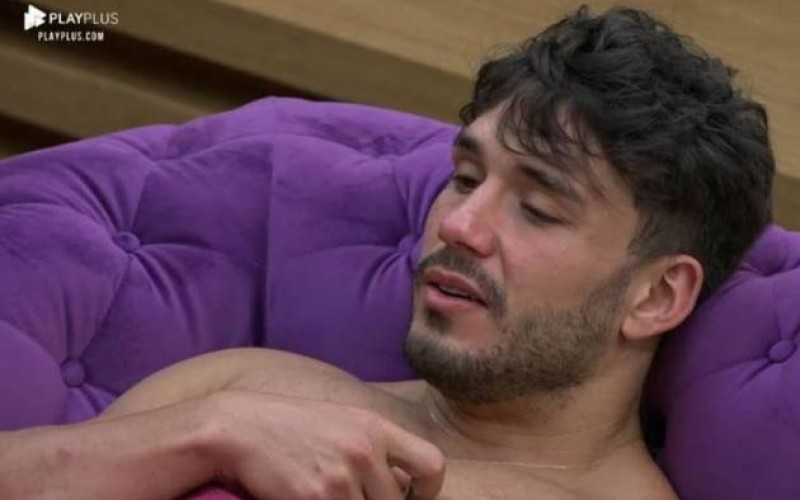 “Bruxa desgraçada”, dispara Lucas sobre peoa