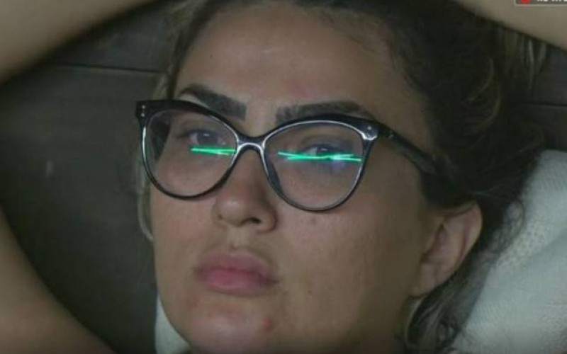 Thayse Teixeira se irrita com ato de Diego Grossi e esbraveja contra o peão