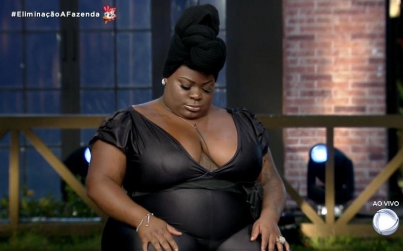 A Fazenda 12: Jojo Todynho é a primeira peoa a ser salva da roça