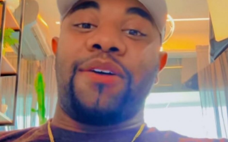 A Fazenda: Davi sai em defesa da irmã e detona Camila Moura
