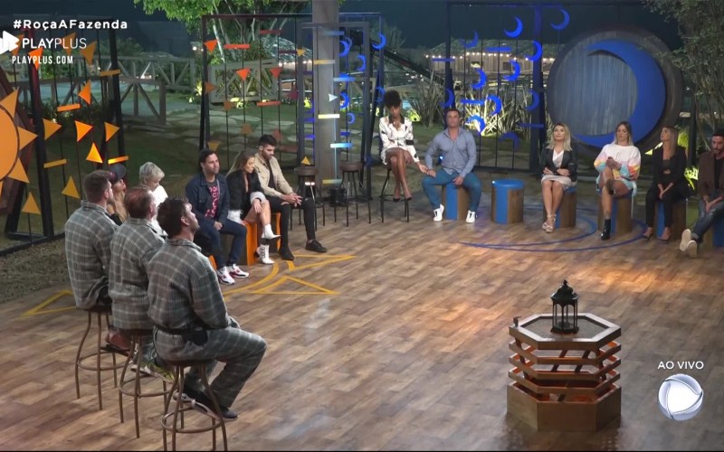 Andréa volta a xingar Diego após pulo na cama: 