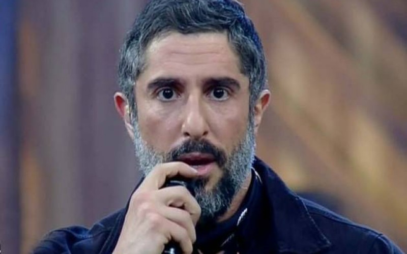 Ao vivo em ‘A Fazenda 11’, Marcos Mion chora ao falar sobre Gugu Liberato e pede orações