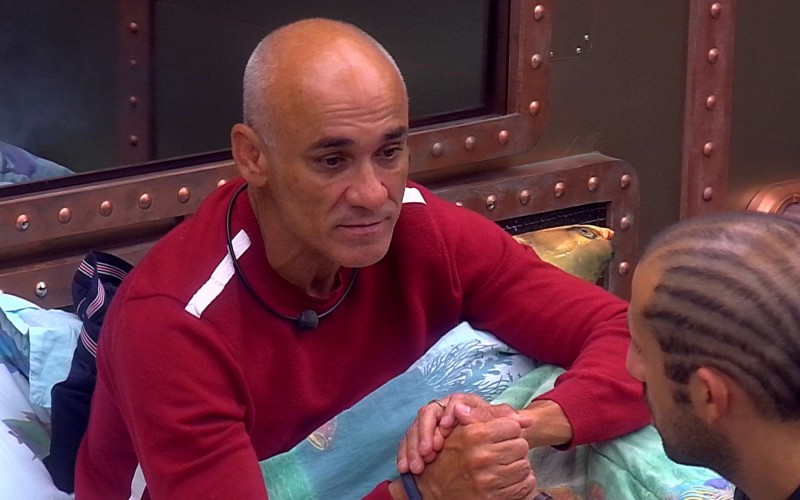 Ayrton aconselha Kaysar: 