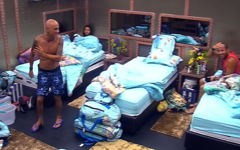 Ayrton chama Ana Clara: 