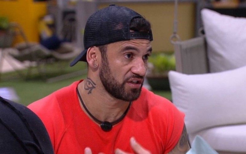 BBB 20: Aos prantos, Hadson faz grande revelação sobre sua vida pessoal