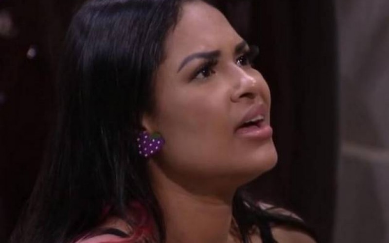 BBB20 - Flayslane quebra aliança com sisters e revela segredo para Guilherme