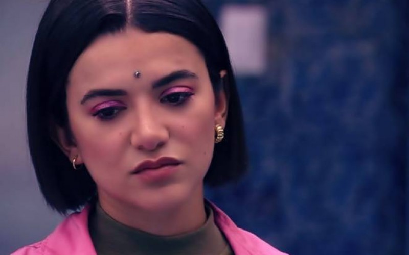 Manu faz confissão do passado e entrega medo