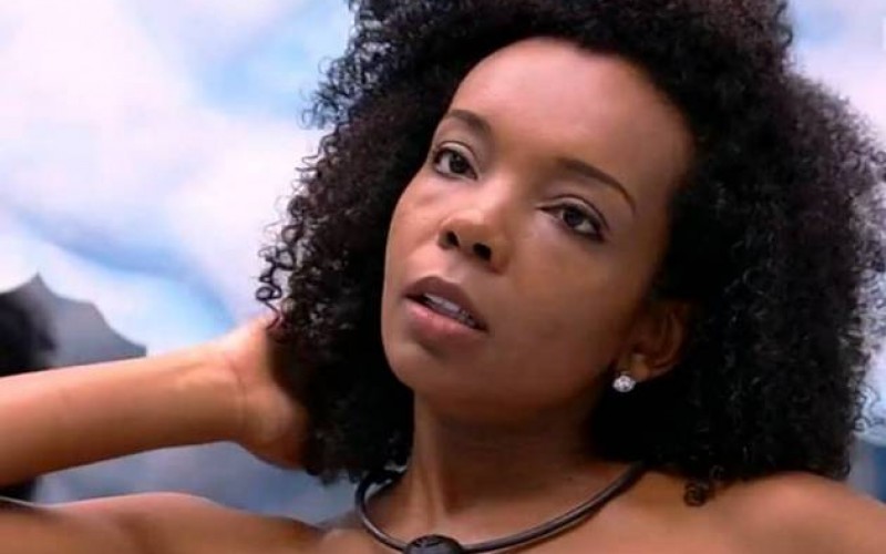 BBB20 - Thelma faz desabafo e detona sister