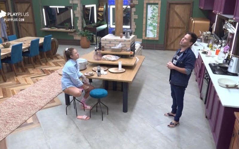 Bifão e Viny Vieira criticam Gui, mas peão chega de surpresa