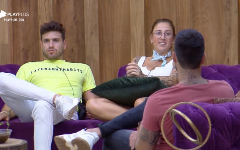 Bifão relembra quando fez xixi na calça de tanto rir: 