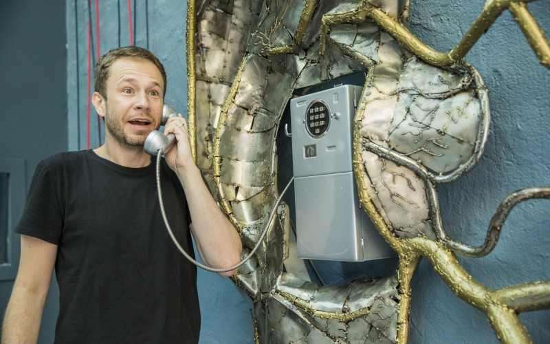 Big Fone toca neste domingo; quem atender indica alguém ao Paredão