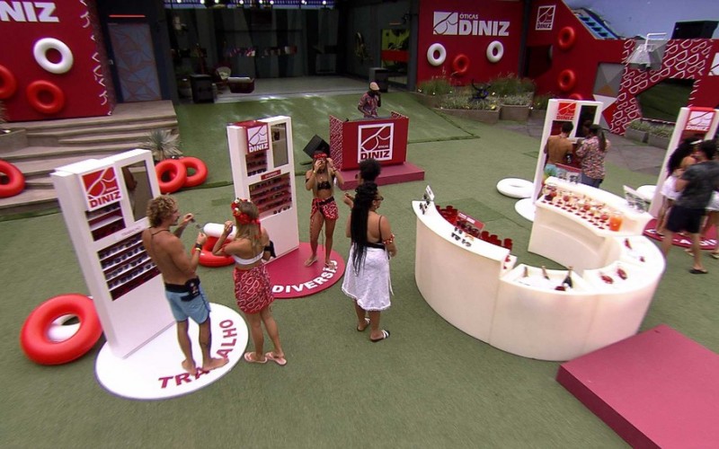 Brothers ganham Pool Party