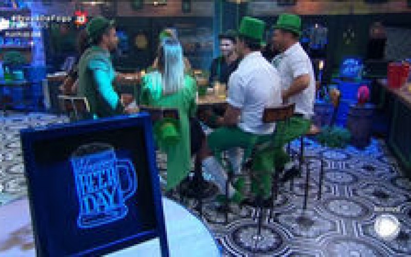 Confira como foi a festa dos peões deste fim de semana em <i>A Fazenda</i>