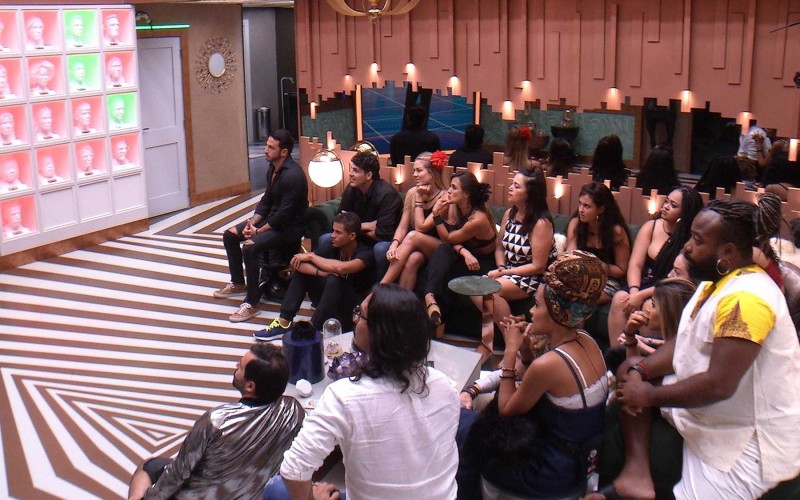 Dedo-duro BBB19: Vanderson abre voto em Paula, e Paula em Vanderson