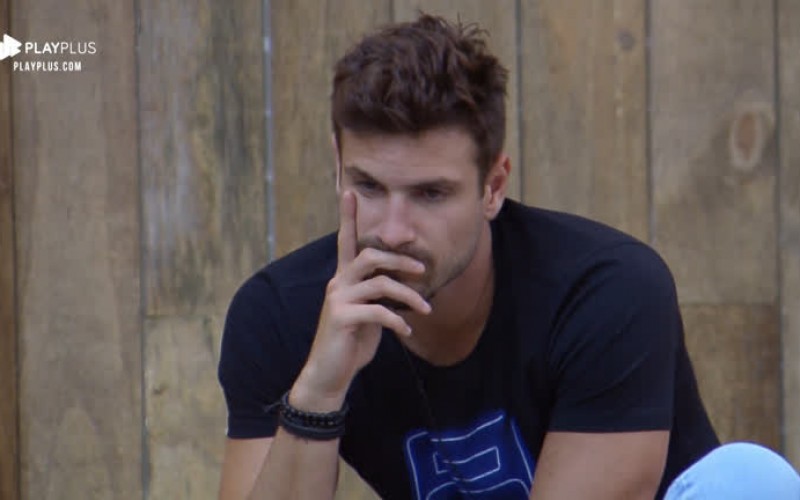 Em DR, Guilherme diz que Tati o provoca: ‘Parece que quer discutir’