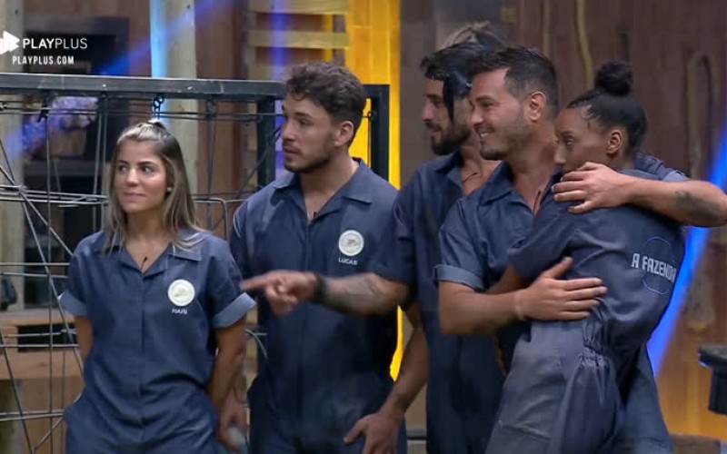 Em Roça quádrupla, peões pedem apoio do público para chegar à final