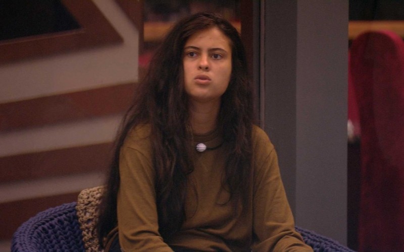 Emparedada, Hana desabafa: 