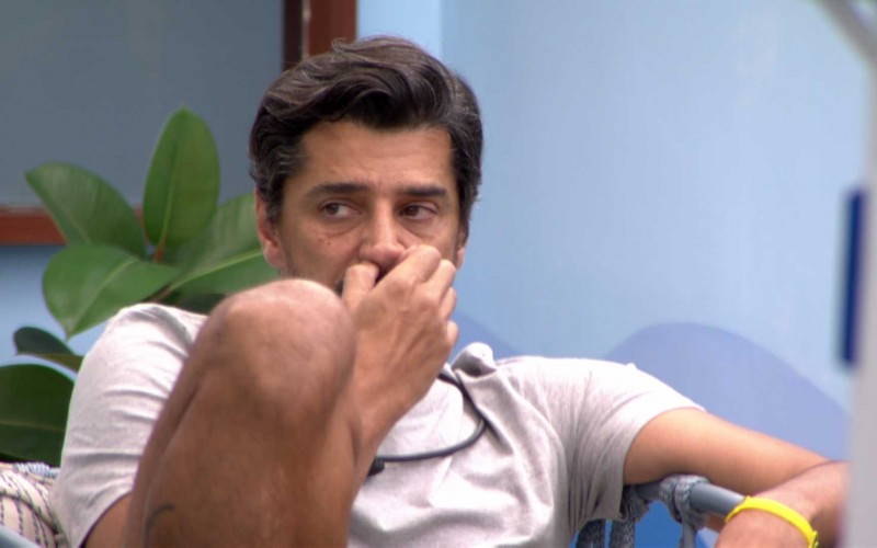 Alberto Cowboy lê jogo de Leandro no BBB 26: 