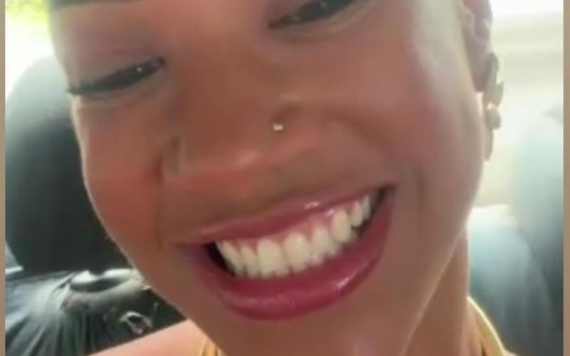 Aline faz videochamada com Mateus: 