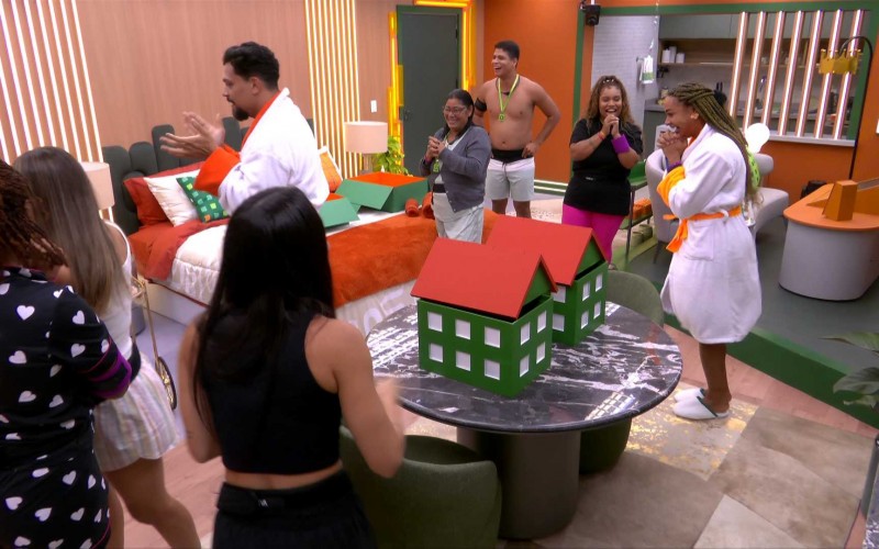Aline ganha apartamento em sorteio no Apê do Líder no BBB 25