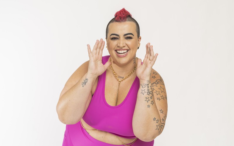 Amanda é participante do No Limite Amazônia; saiba mais