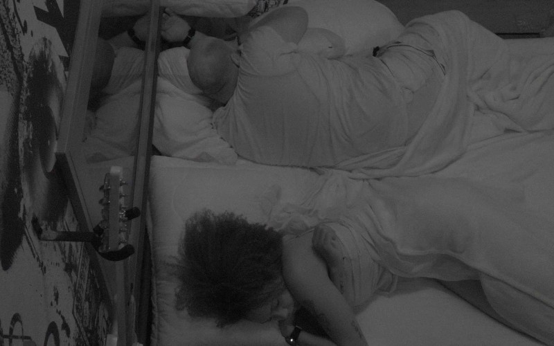 Após formação de Paredão, todos dormem na casa do BBB 22