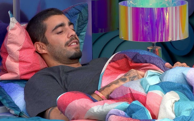 Após noite de Eliminação, brothers acordam no BBB 22