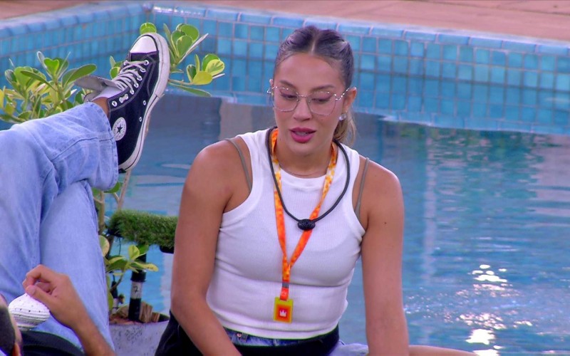 Após Sincerão emocionante, Renata brinca: 