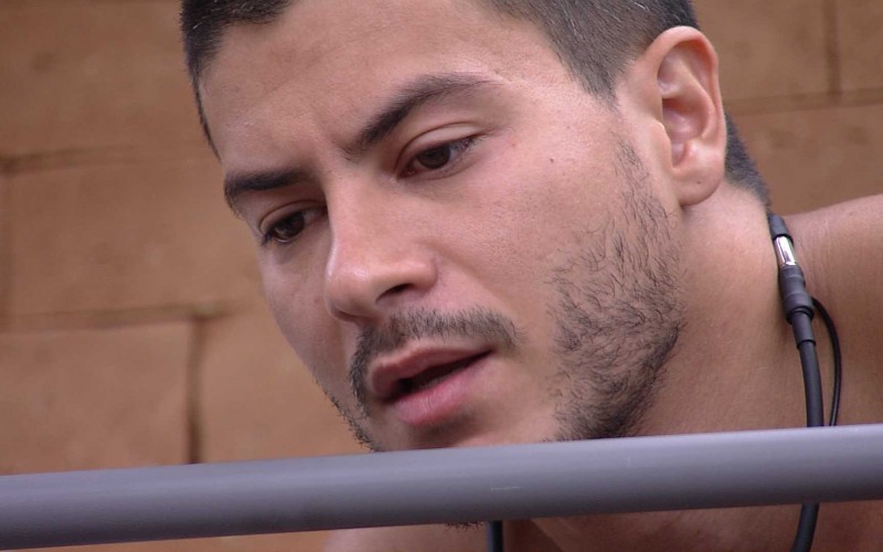 Arthur Aguiar critica a postura de Natália no BBB 22
