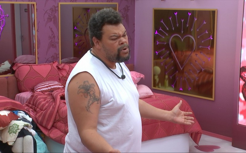 Babu questiona Chaiany: 