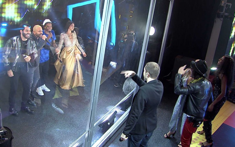 BBB21 acaba com show de ex-participantes