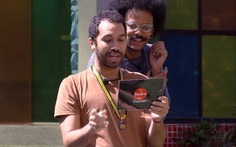 Brothers comemoram ação especial no BBB21