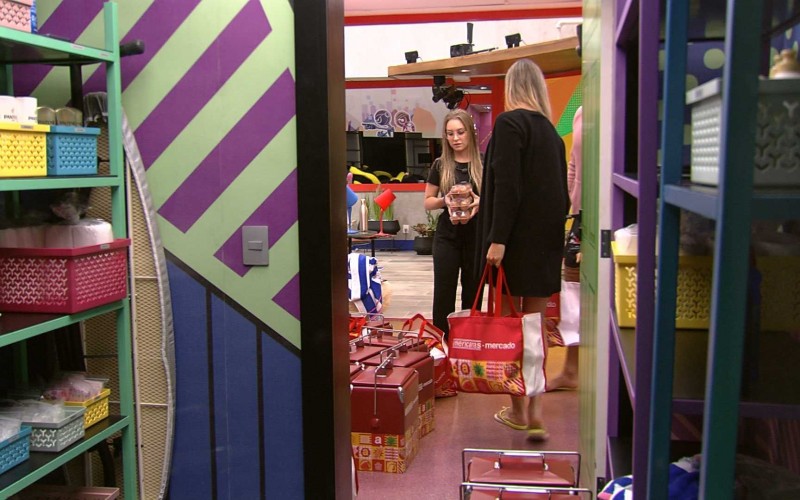 Brothers da Xepa recebem as compras do Mercado BBB21