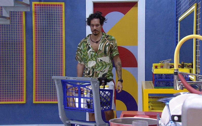 Brothers, do BBB 22, recebem compras