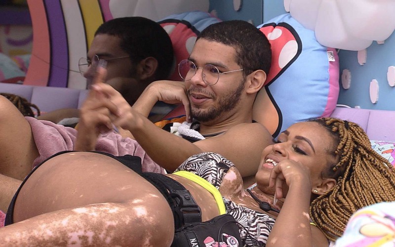 Brothers elogiam Maria no BBB22: 