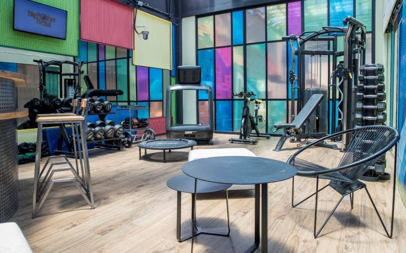 Brothers têm academia moderna e equipada