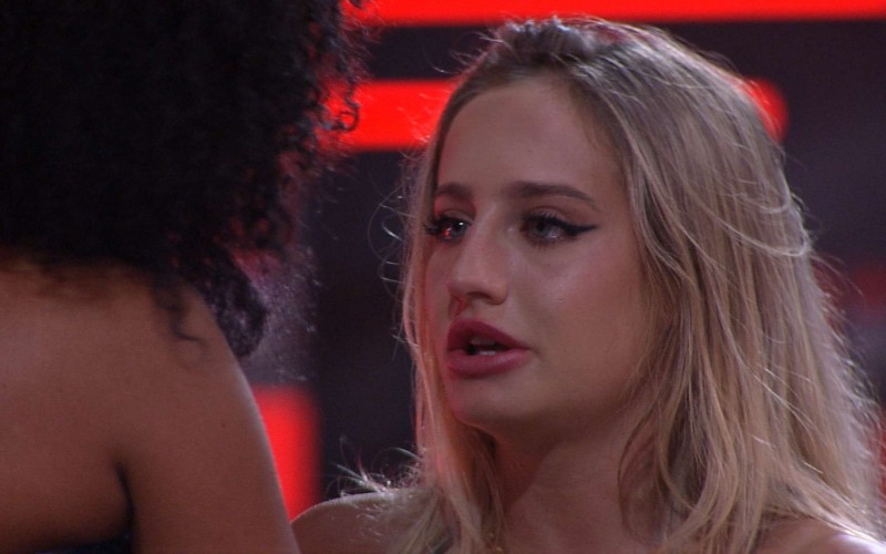 Bruna Griphao pede desculpa a Marvvila no BBB 23