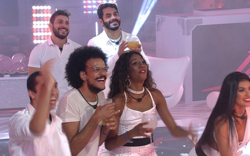 Camilla de Lucas se emociona com show de Ludmilla no BBB21