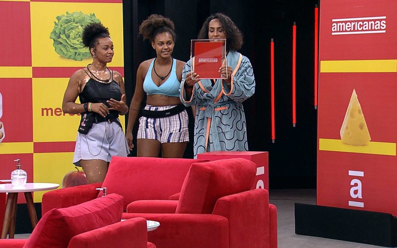 BBB 22: Linn da Quebrada e sisters do VIP fazem compras no Mercado Americanas