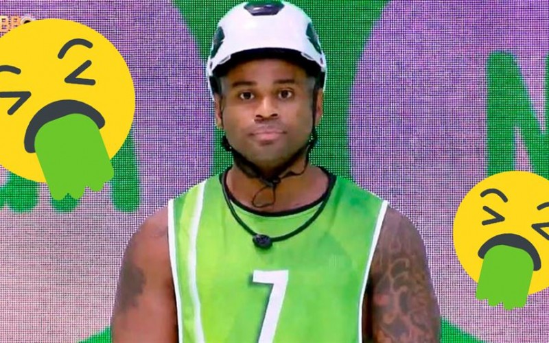 Cezar dá emoji de vômito para sister após crise de choro