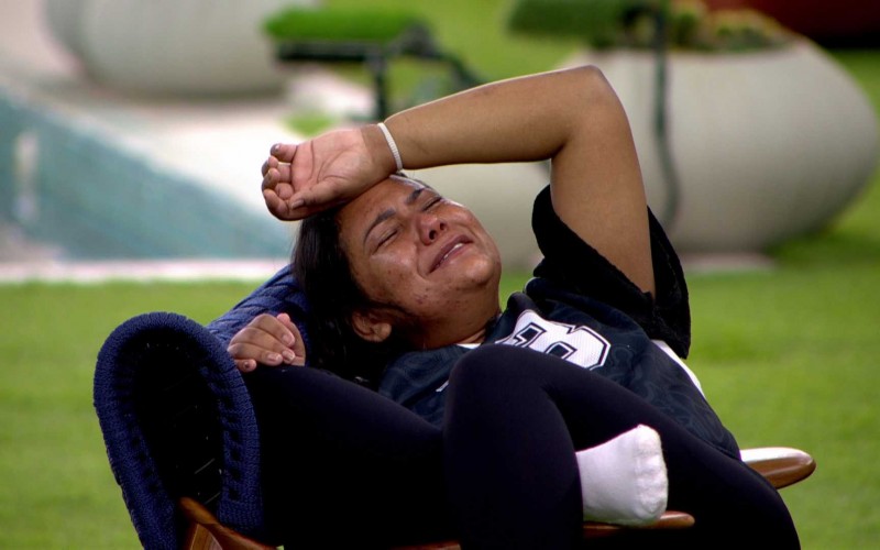 Chaiany chora após desclassificação na Prova do Líder