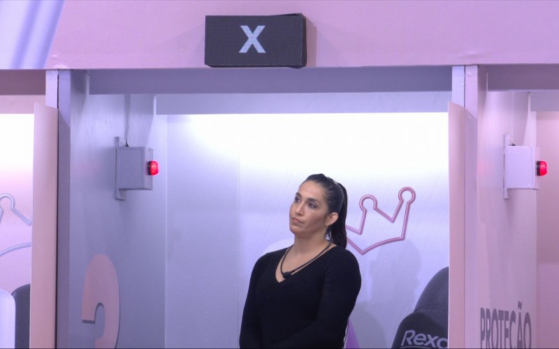 Daniele Hypolito é a quinta eliminada da 8ª Prova do Líder