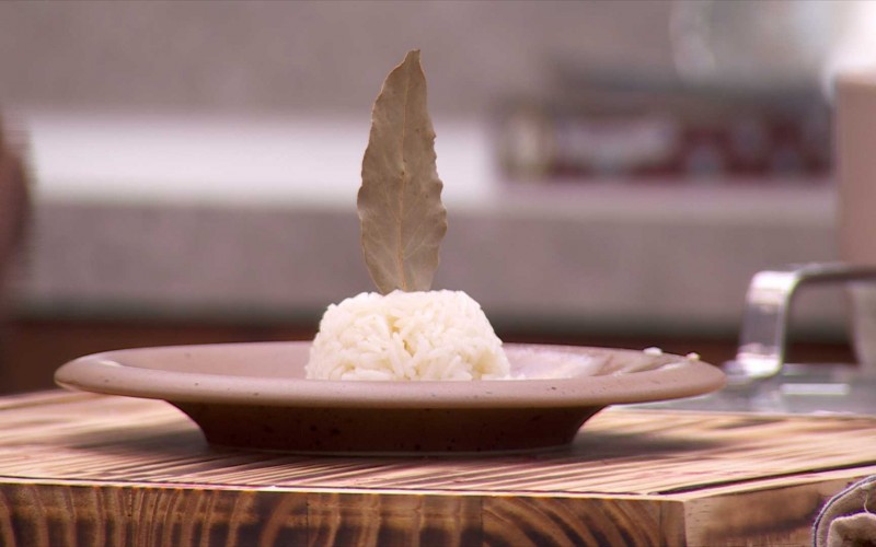 Davi decora prato de arroz e feijão do Tá com Nada