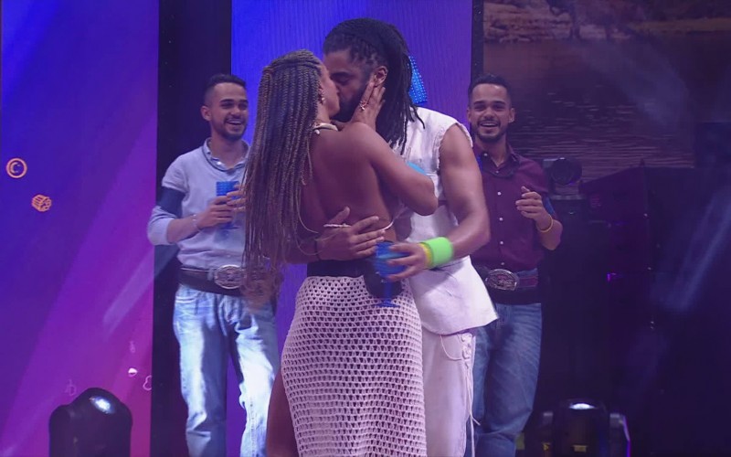 Diogo Almeida e Aline: reveja momentos do casal no BBB 25