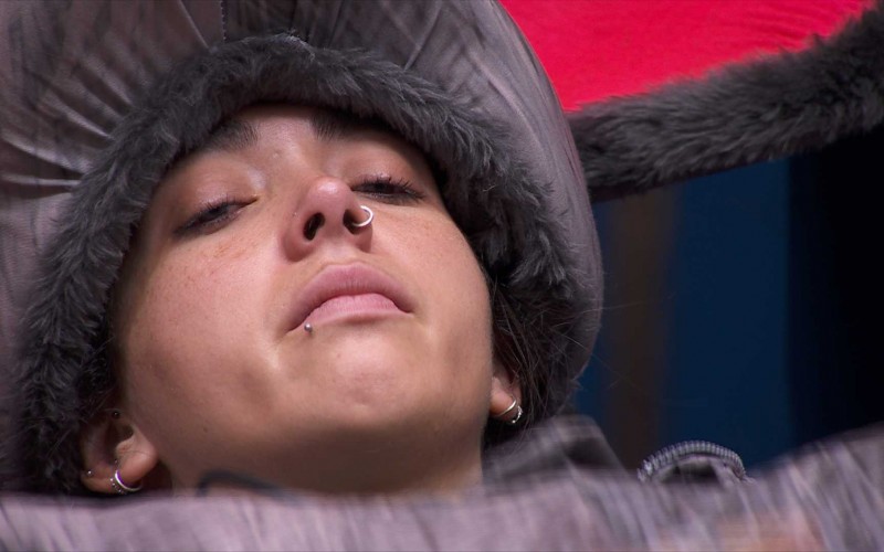 Emparedada, Giovanna chora e aposta em eliminação no BBB 24